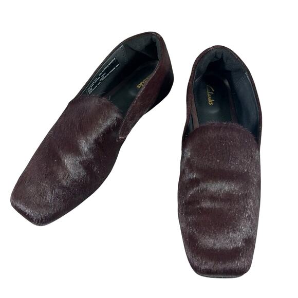 CLARKS! ESPRESSO BROWN GENUINE COWHIDE LEATHER/FUR FLATS, LOAFERS! SZ 6.5M - Picture 3 of 10